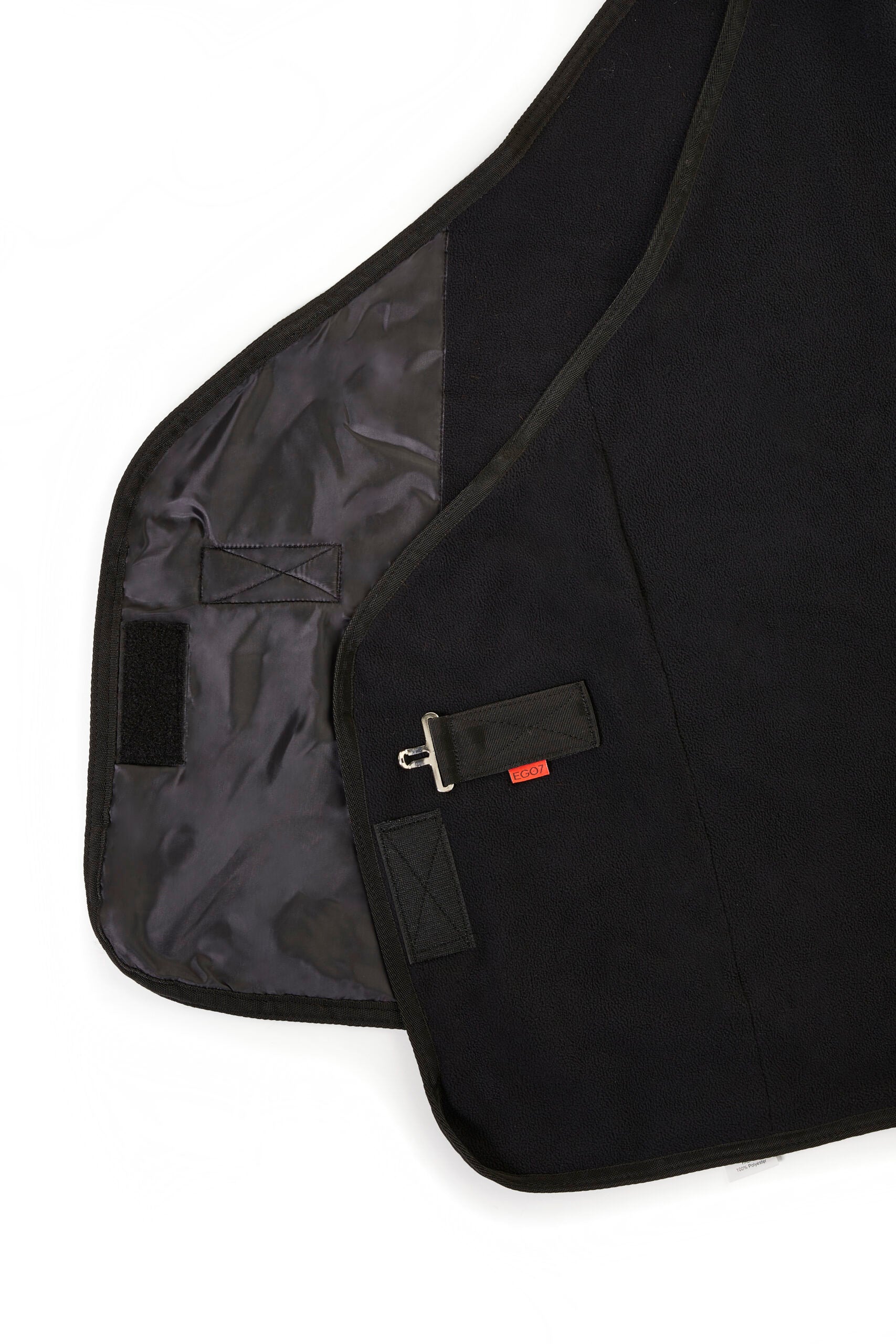 Ego 7 horsehead fleece rug