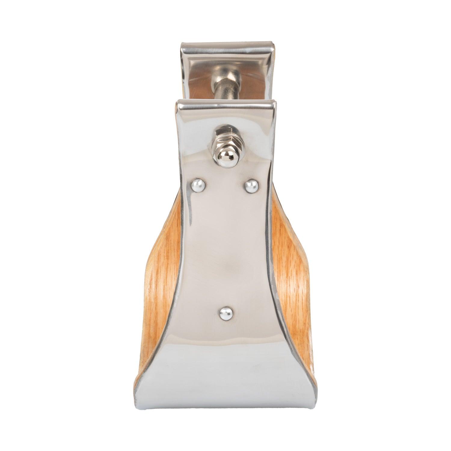 Pool's western steel stirrups with wide thread